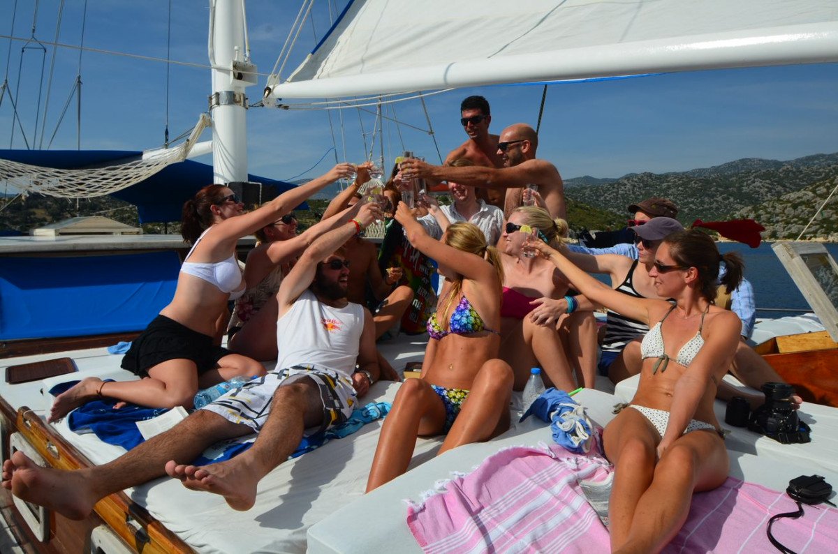 Return home with unforgettable memories of a gulet cruise through the Dodecanese