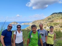 Vacanza attiva in barca a Ischia: tra vela, trekking e panorami incredibili