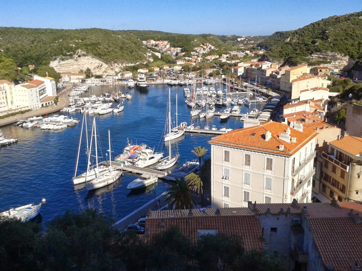Enjoy a trip on a 16m yacht along the Emerald Coast from Olbia