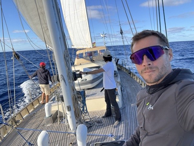Boot-Navigation mit Studenten