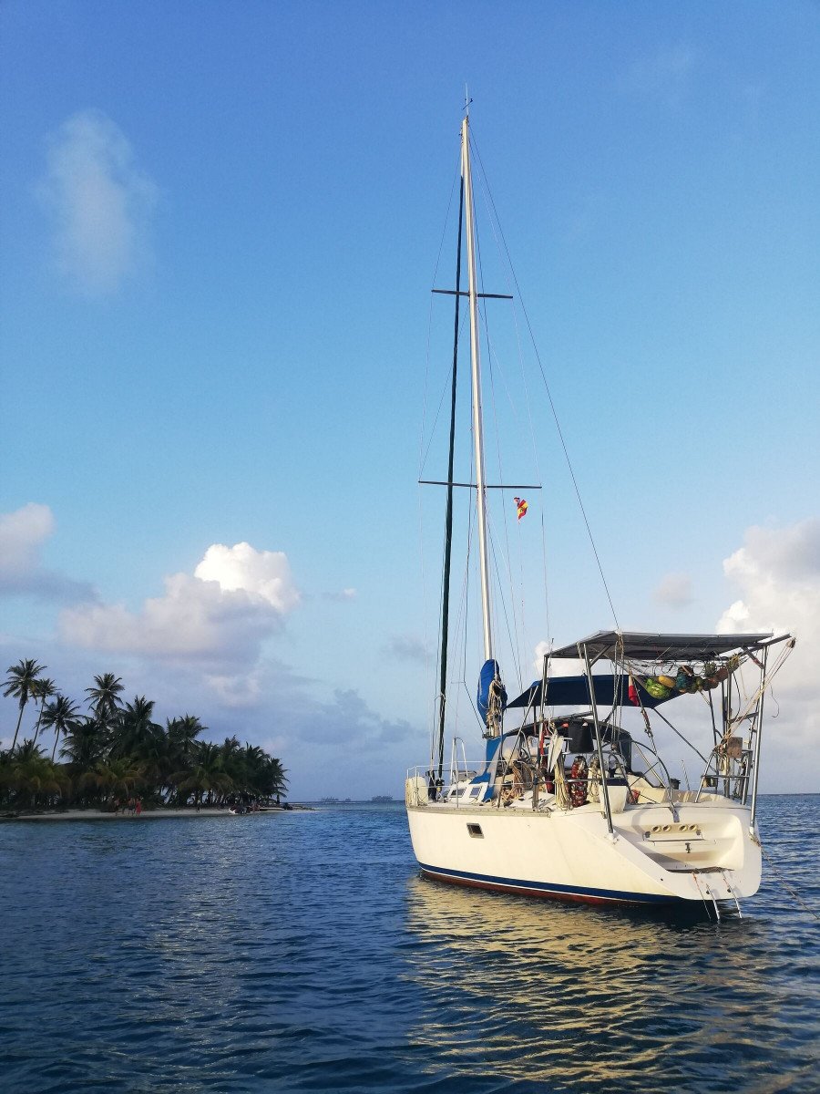 Velero---Jeanneau---Sun-legend-41_