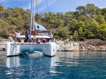 Yoga und Segeln ab Athen, Griechenland