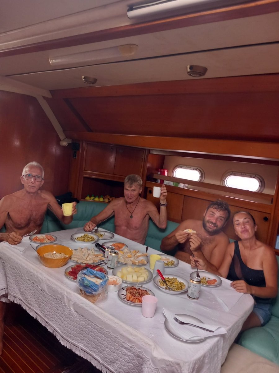 Mediterranean sailing experience from Ibiza