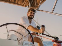 Da Barcellona alla Costa Brava: Esplora e Impara a Vela