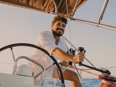 Capitana il tuo destino: allenamento di vela in crociera da Barcellona