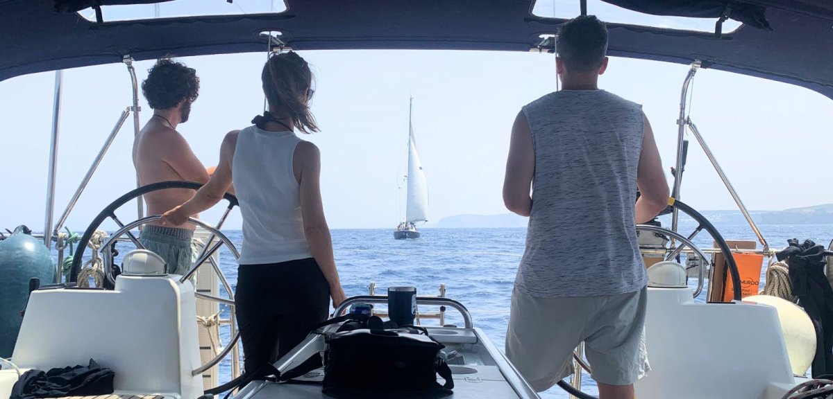 Mediterranean sailboat cruises from Milazzo to Malta with stopover on Lipari Island