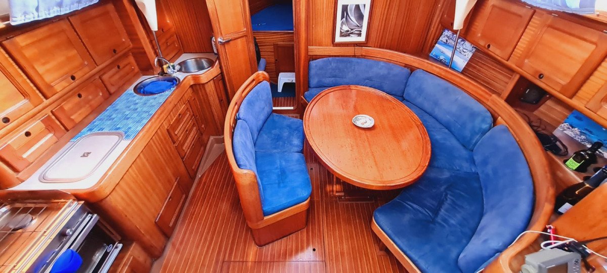 Sailing Courses in the Mediterranean