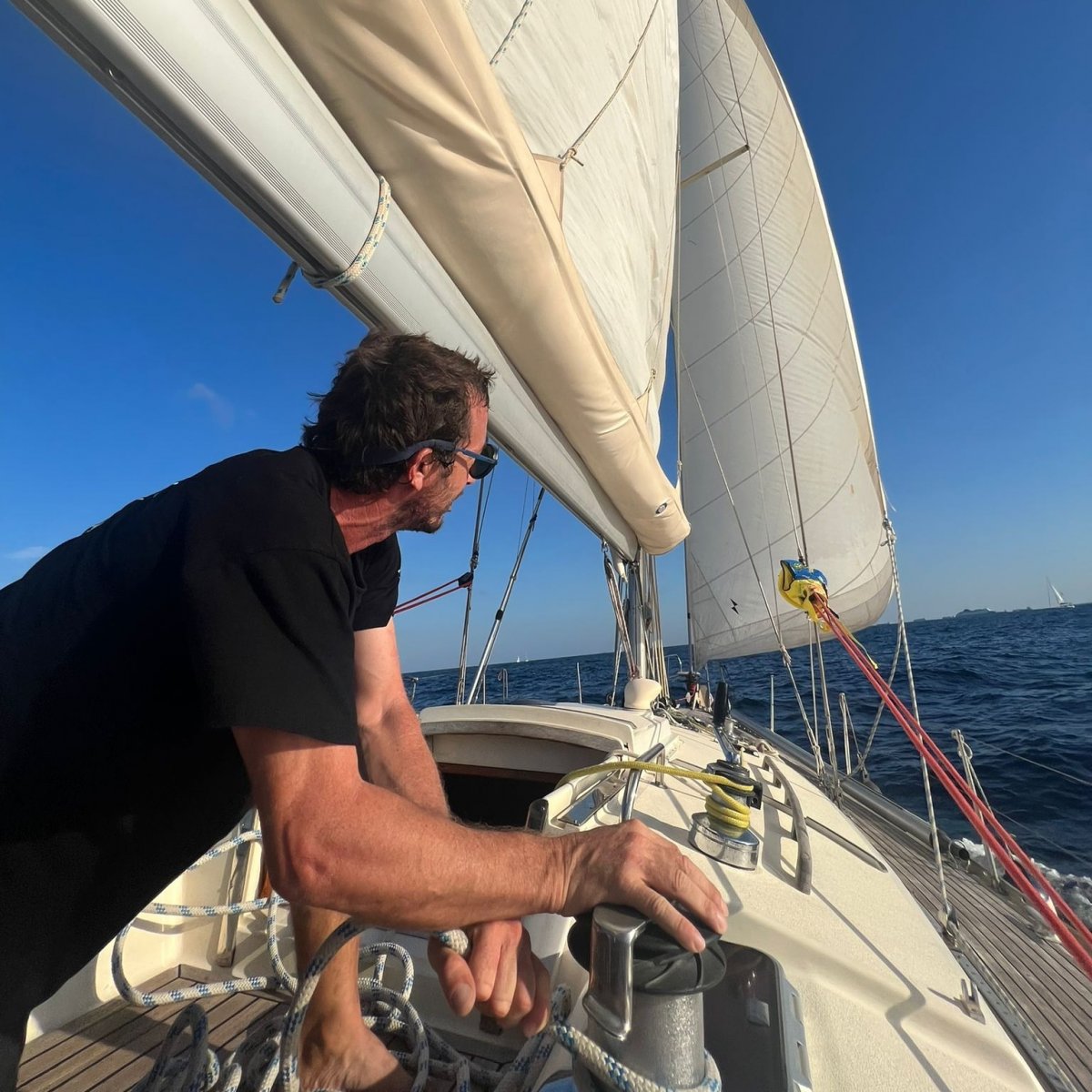 653650cc79c999.00468912