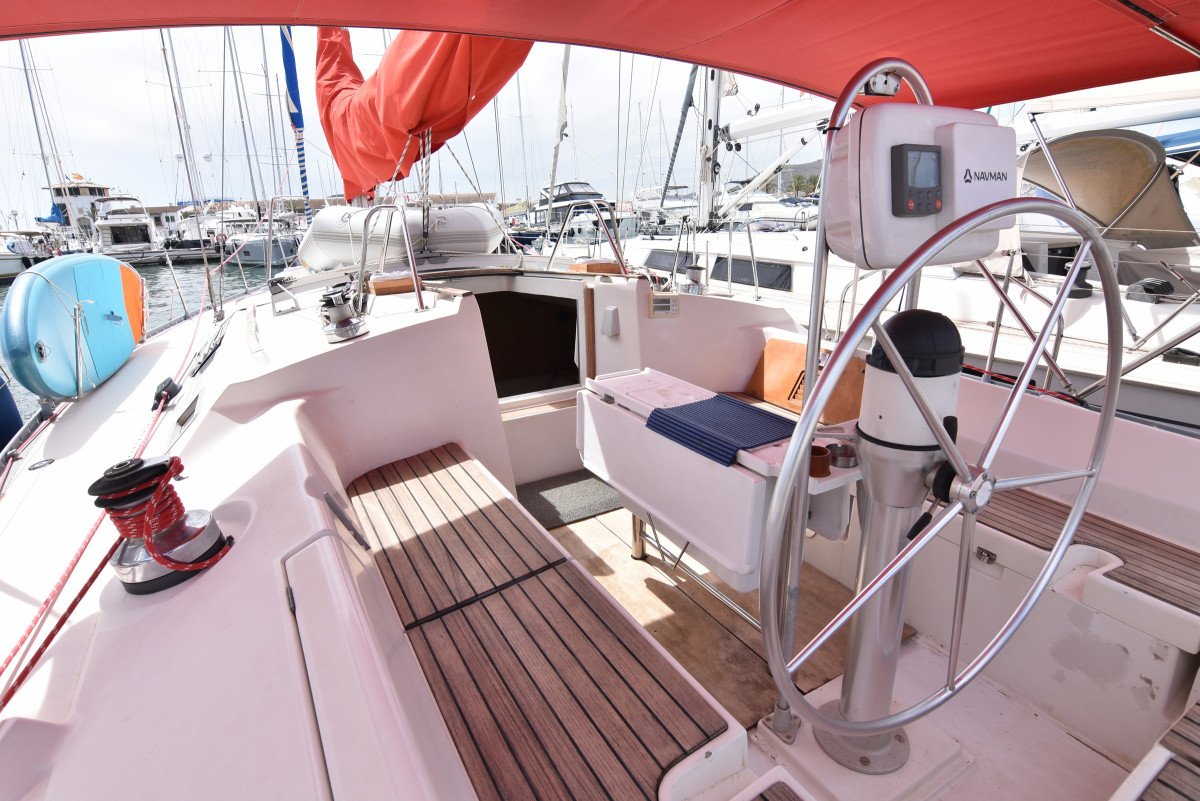 Discover the crystal-clear waters and white sandy beaches of Formentera