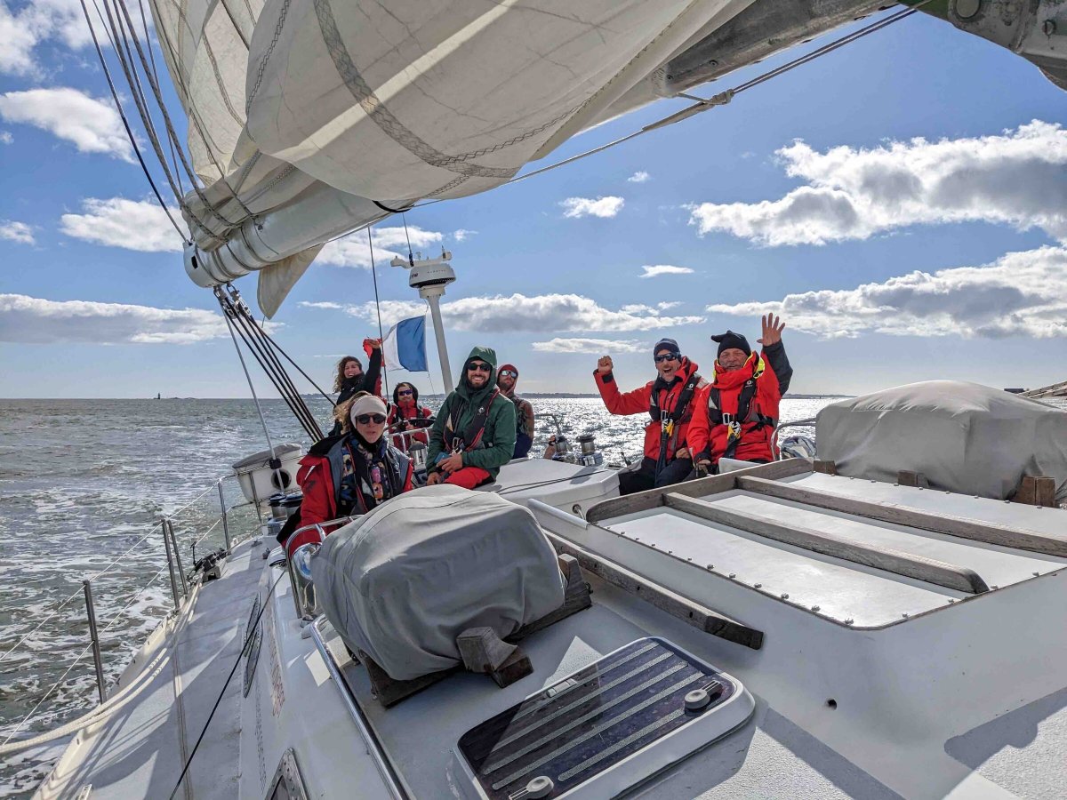 Sailing across the Atlantic with breathtaking views