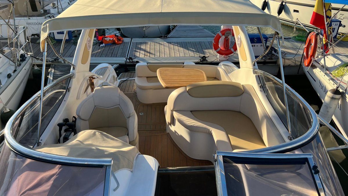 Barco a motor - Cranchi - 2008