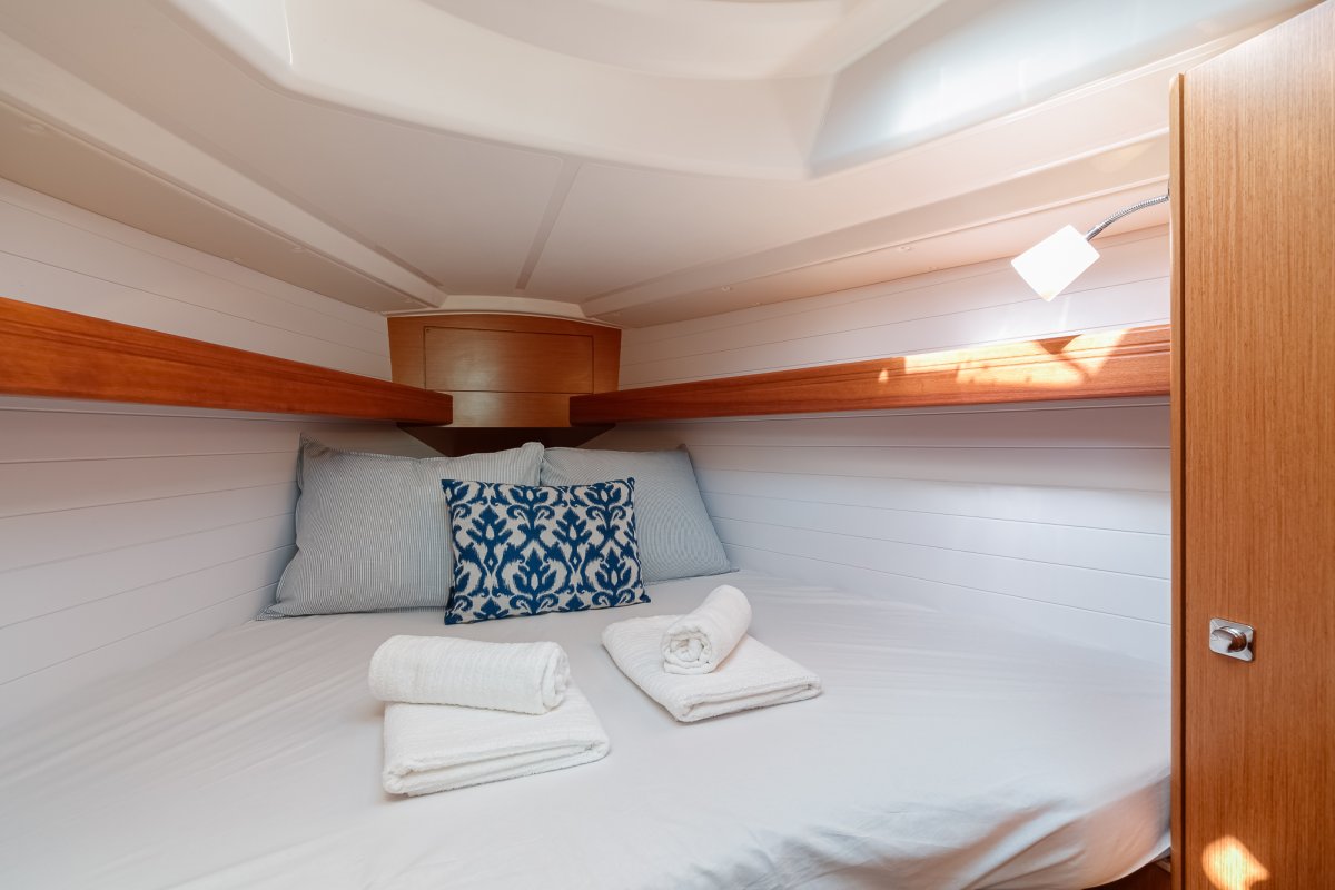 Learn navigation in a sailboat in the Rías Baixas