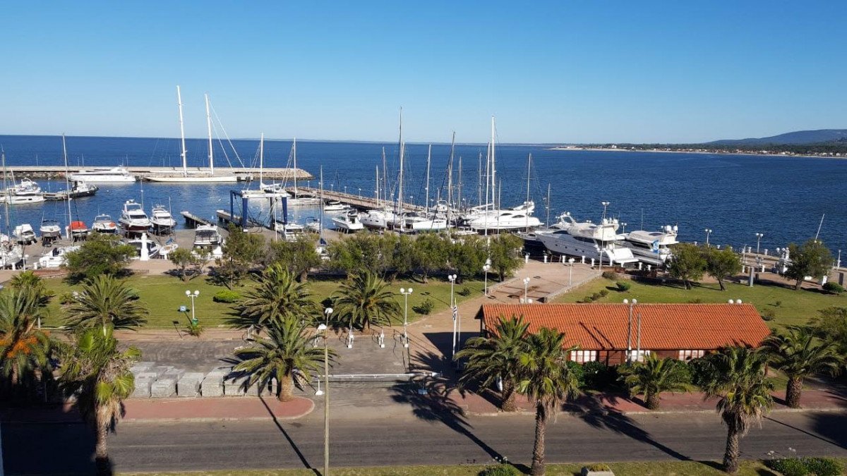 Navegando por la costa este de Uruguay