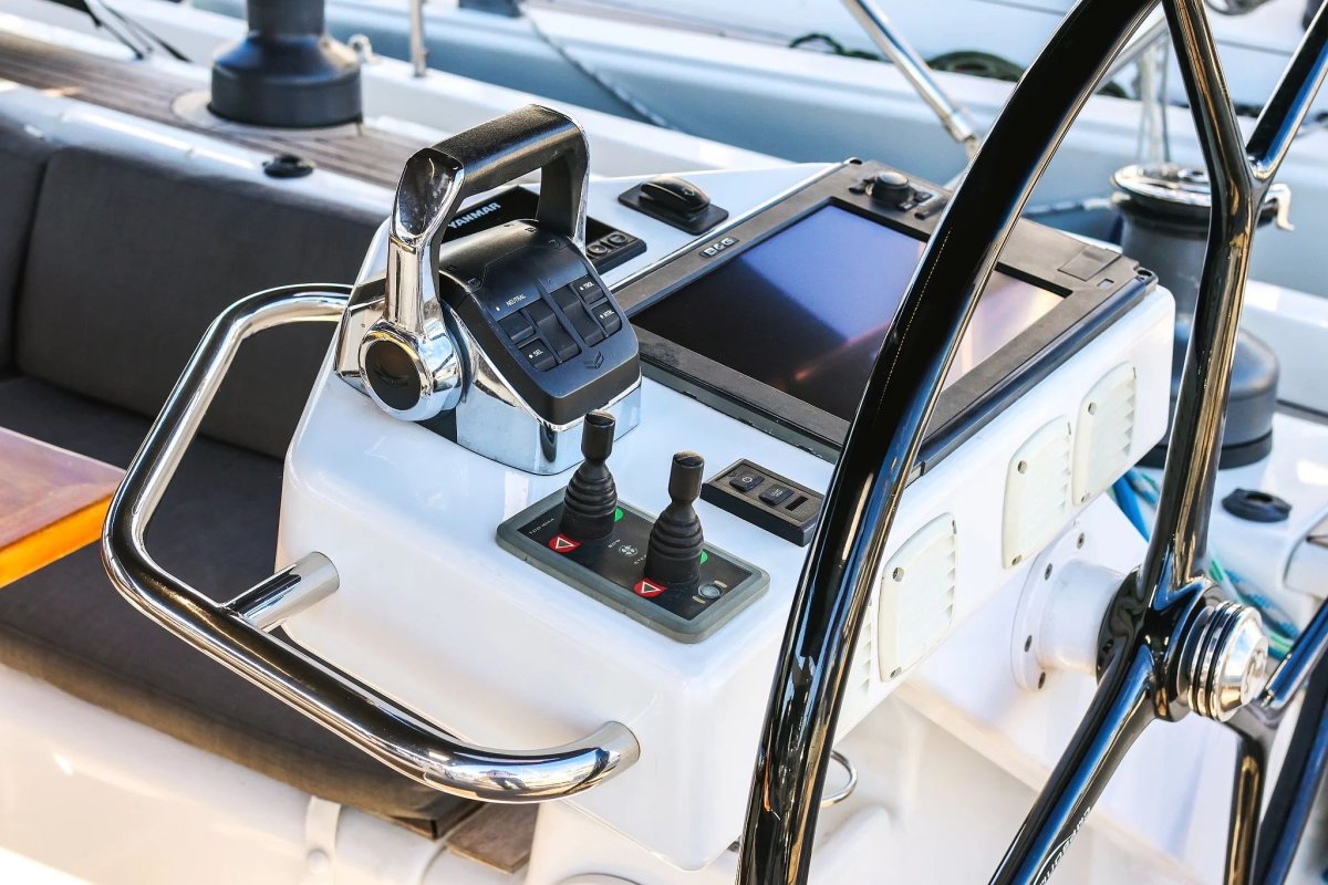 Sailboat - Hanse - Hanse 575