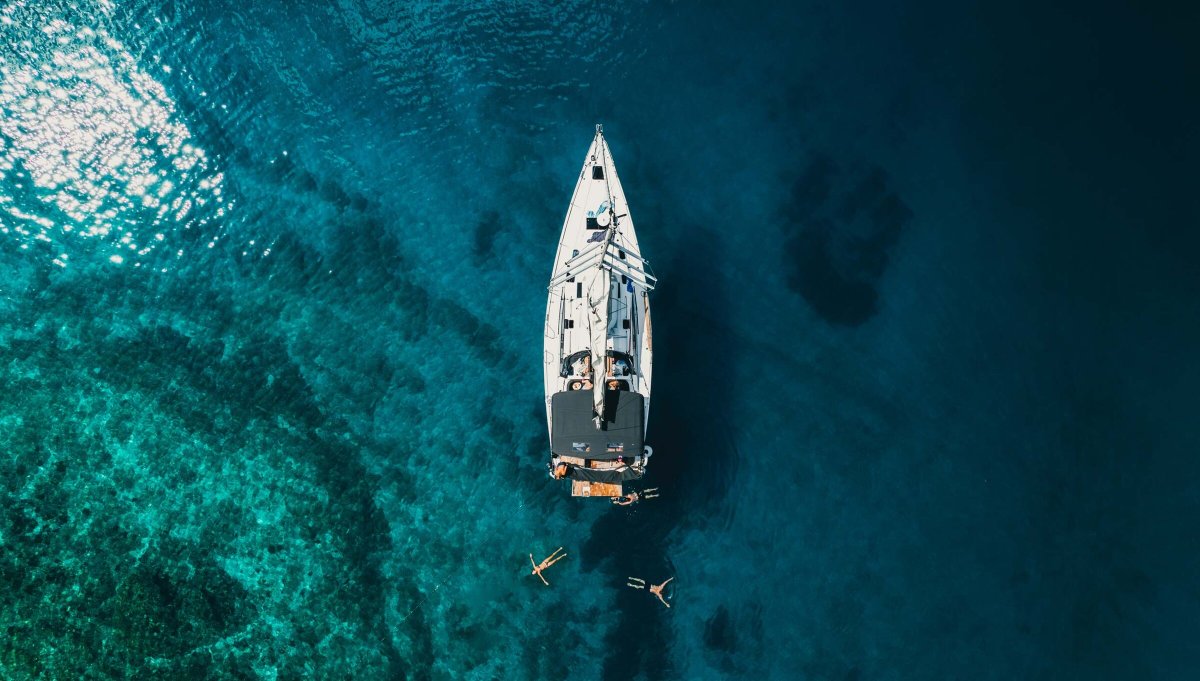 Barcos de navegación en Croacia con instructor