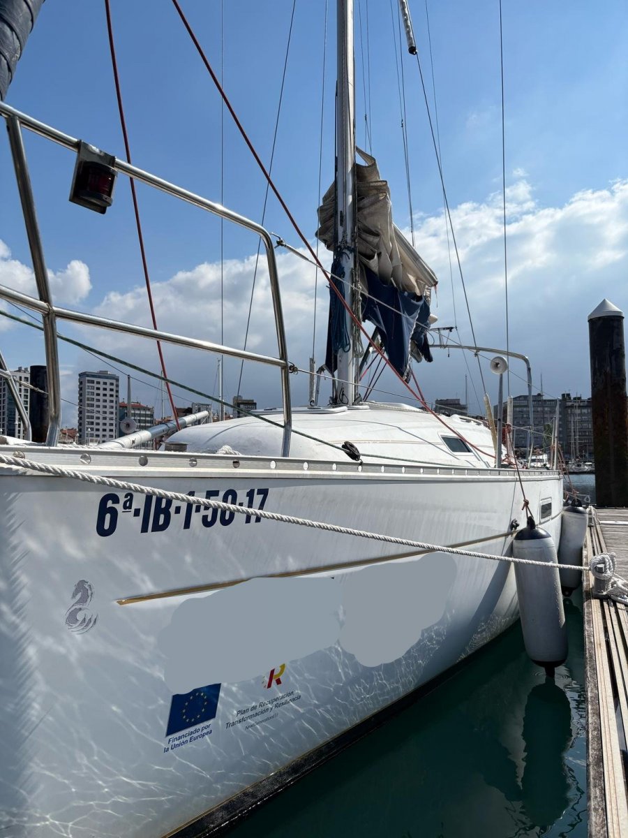 Festival aéreo en el horizonte de Gijón