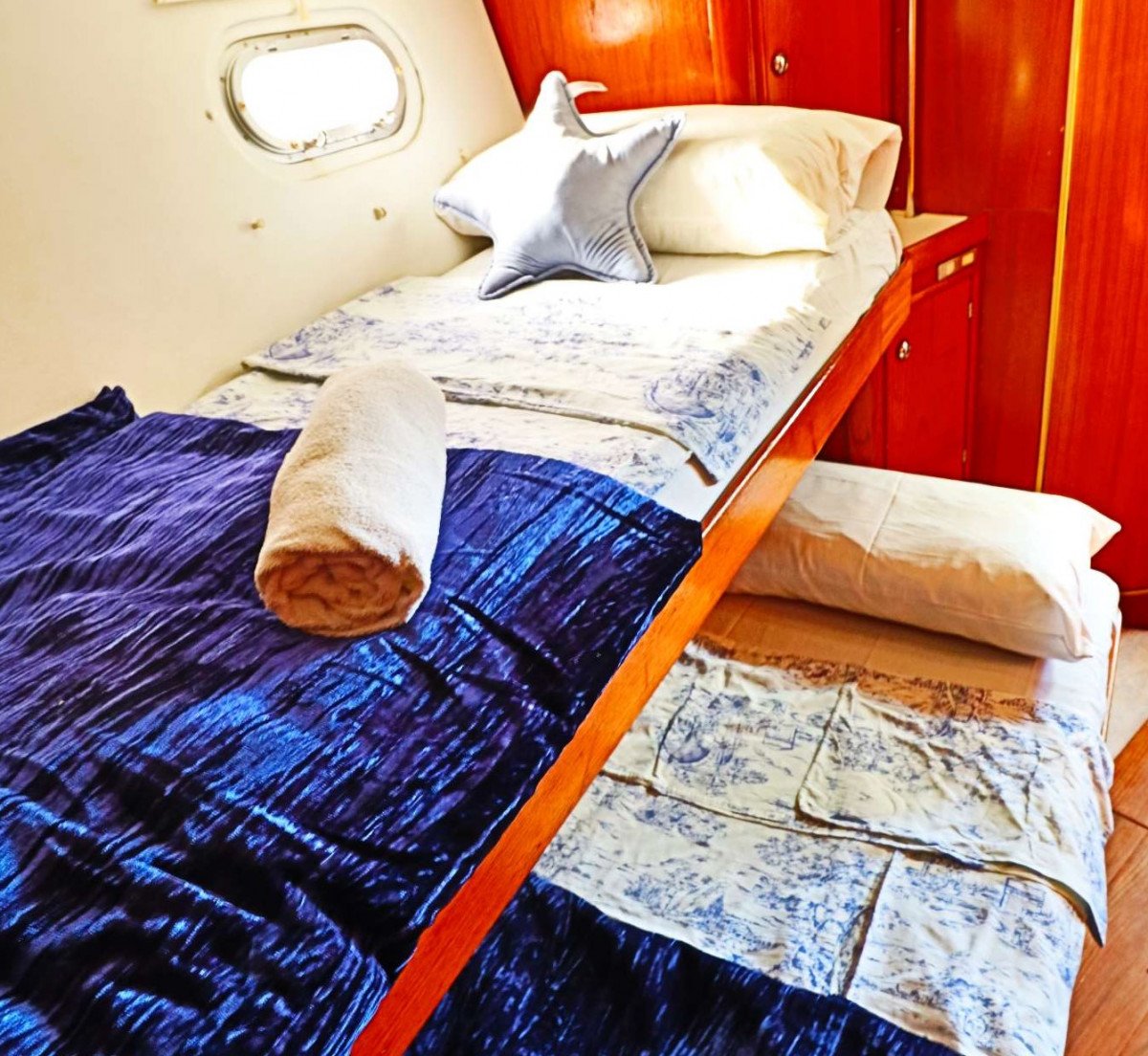 sailing-holidays-ibiza