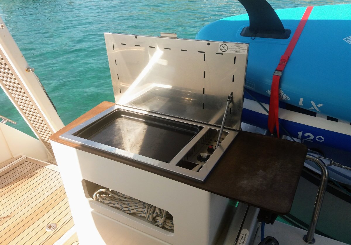 Fountaine - Helia 44