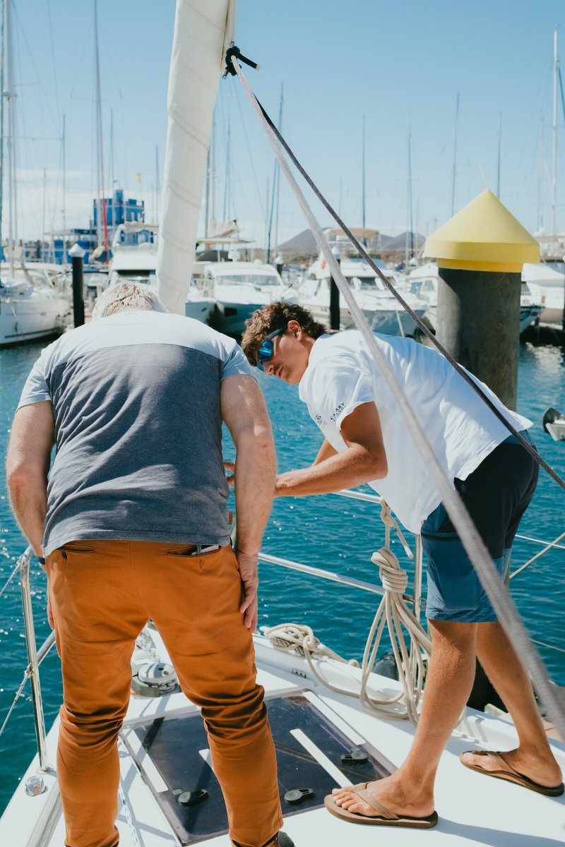 Navegación a vela en flotilla por Canarias - Actividad en inglés, italiano y alemán