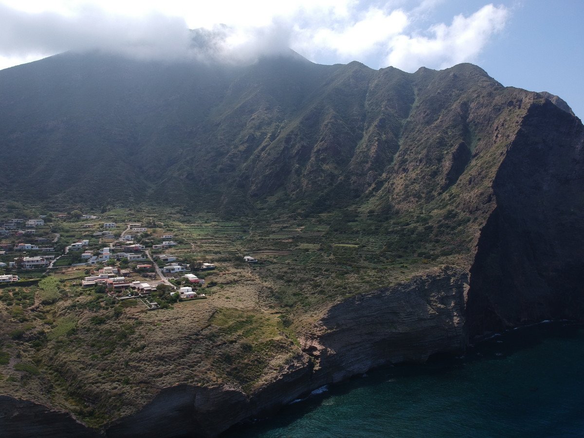Set sail for the Aeolian Islands on a weekly sailing cruise