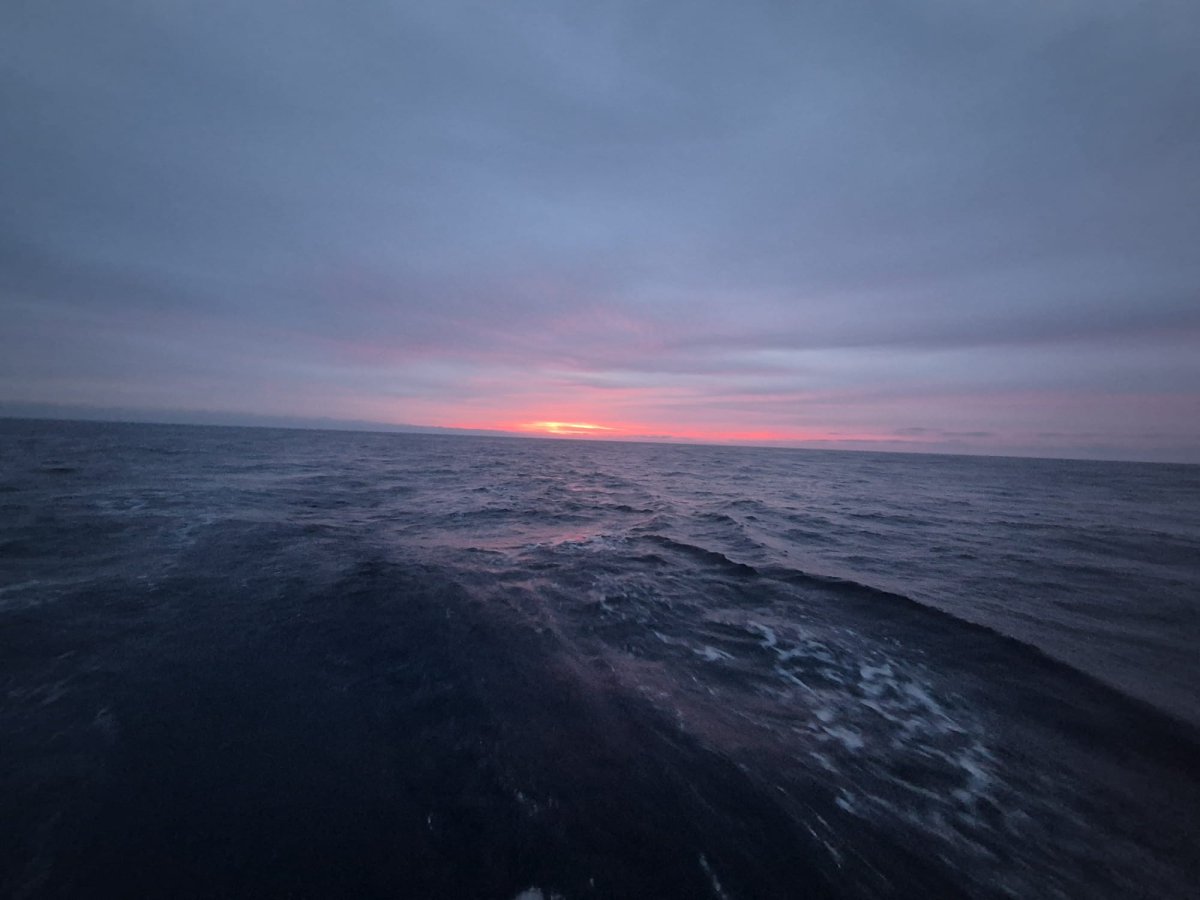 Esperienza di navigazione in barca a vela nel Mar Mediterraneo