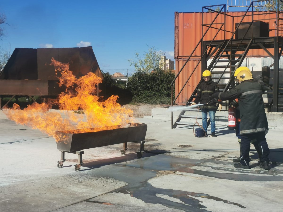 Maritime safety training in Altea