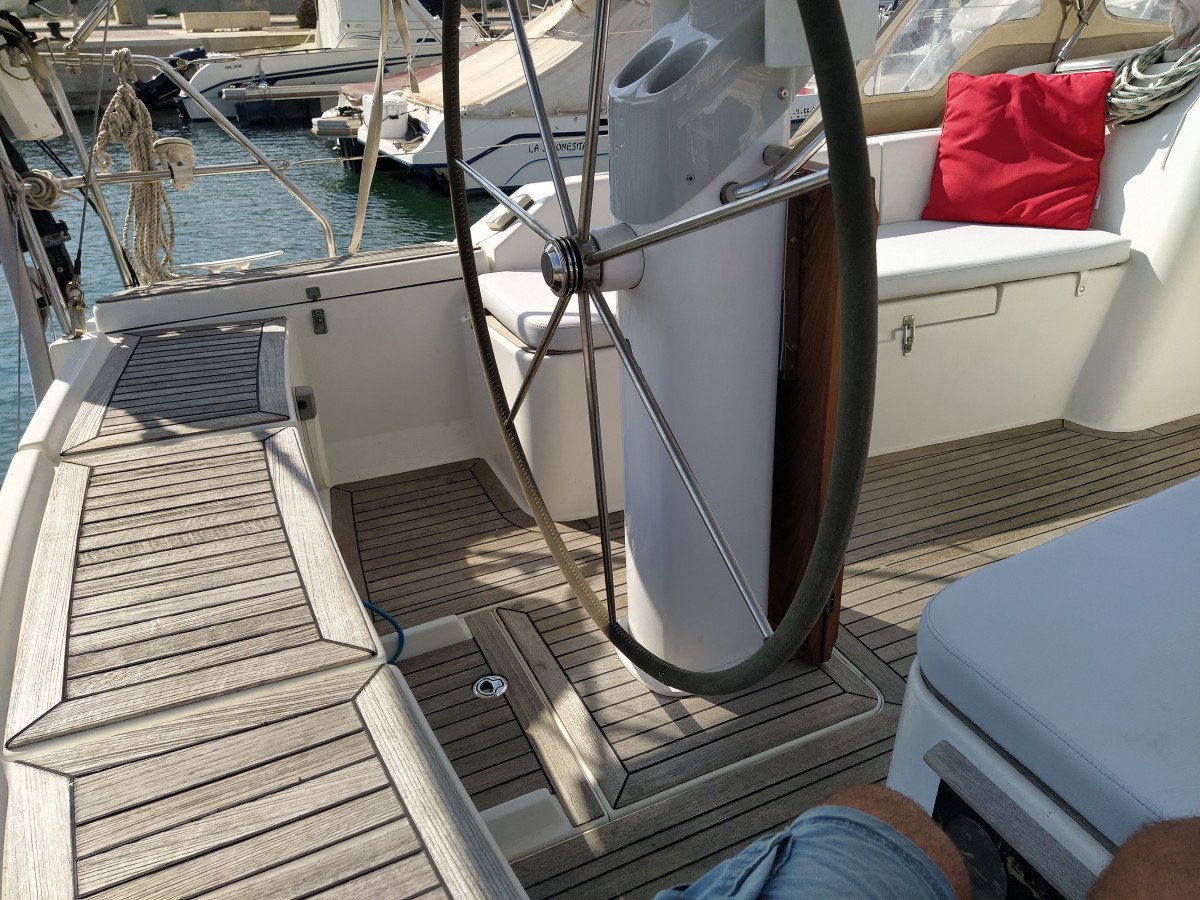 Sailing on a Motor Boat in Barcelona with Snacks