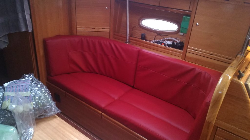 Sailboat - Bavaria Yachts - 12.4 meters