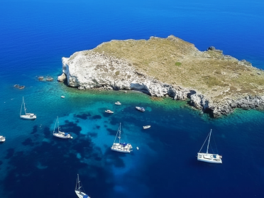 Vacanza in barca a vela all incluive in Sicilia alle Isole Eolie