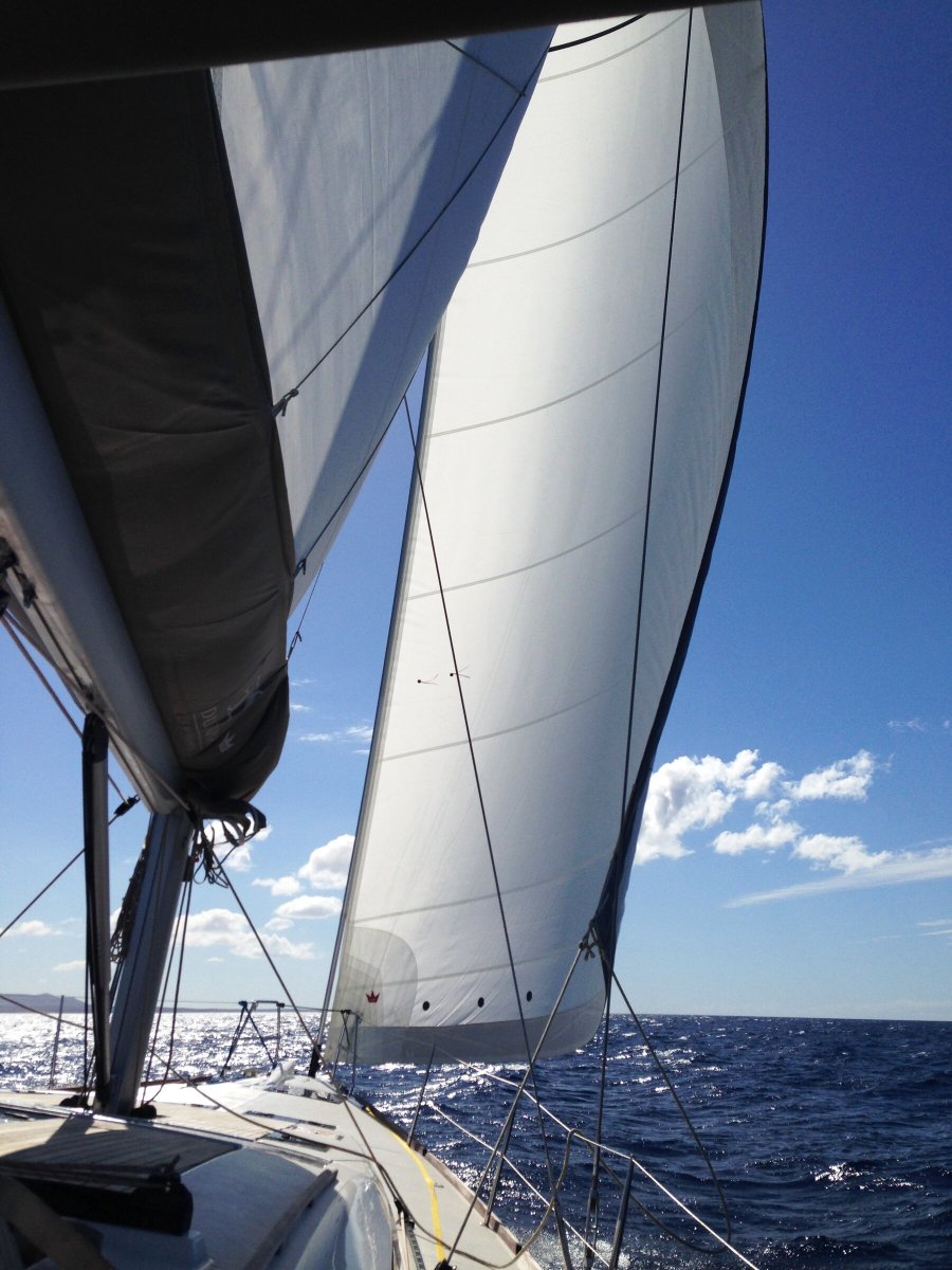 Navigando a vela nel Mediterraneo