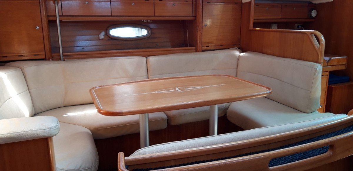 Velero - Bavaria Yachts - 2 baños