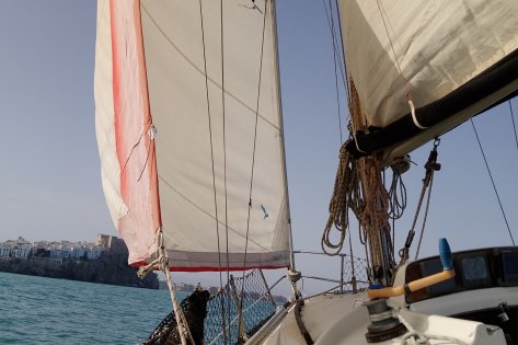 Navegación por la reserva marítima de la Sierra de Irta