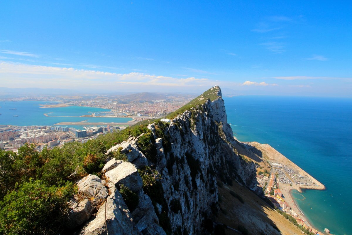 Viste panoramiche dal mare nel viaggio Castellón-Gibilterra-Canarie
