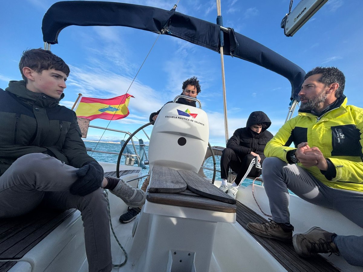 Corso di marinaio a Marina Port Valencia