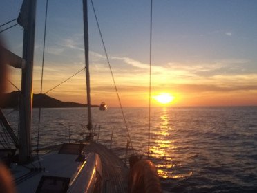 Segeln zwischen zwei Golfen, von Pozzuoli nach Salerno