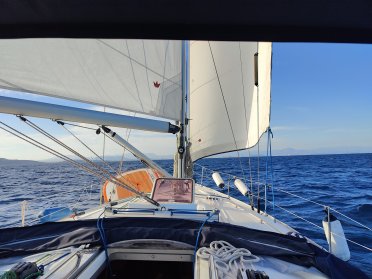 Navegación a vela a la Isla de Tabarca desde Alicante