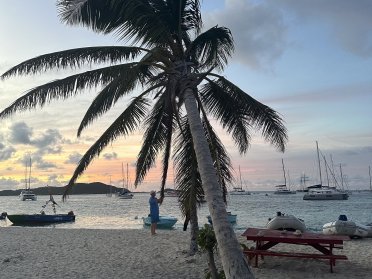 Navega 2 semanas en velero por el Caribe
