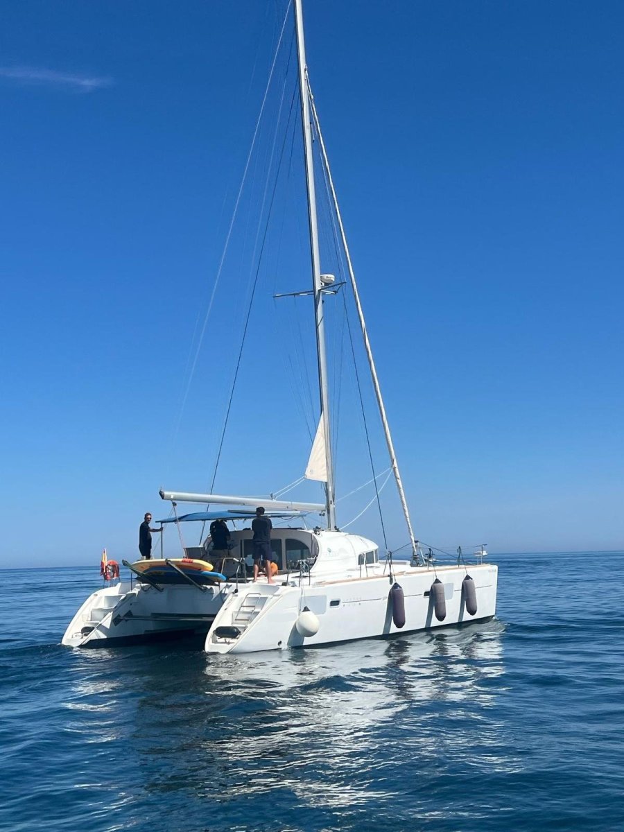 Esperienza di navigazione a vela su 24 metri a Malaga/Marbella