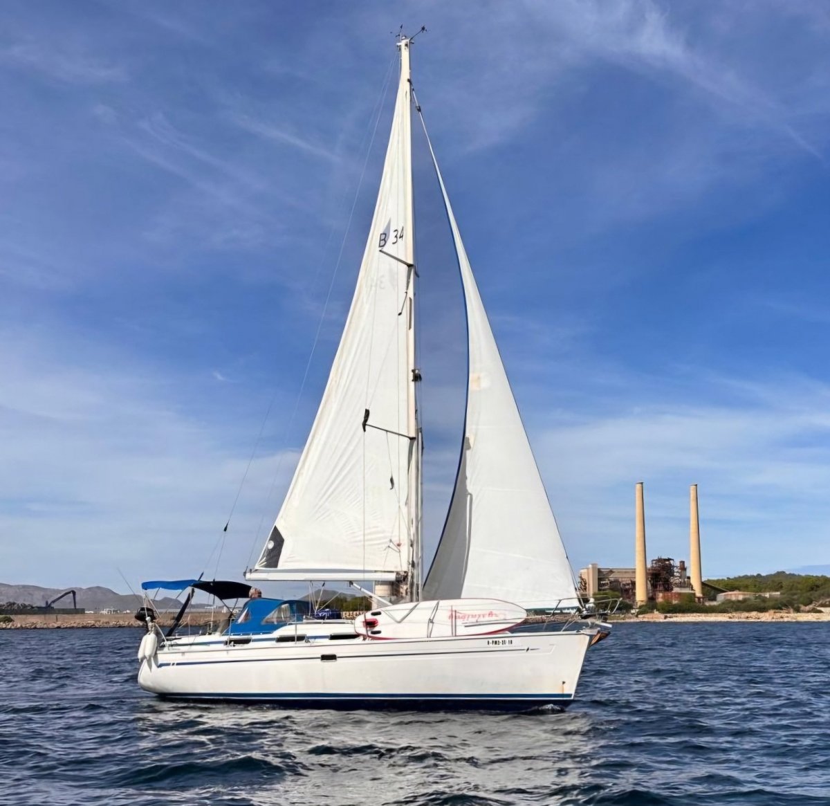 Enjoying brunch on board the sailboat