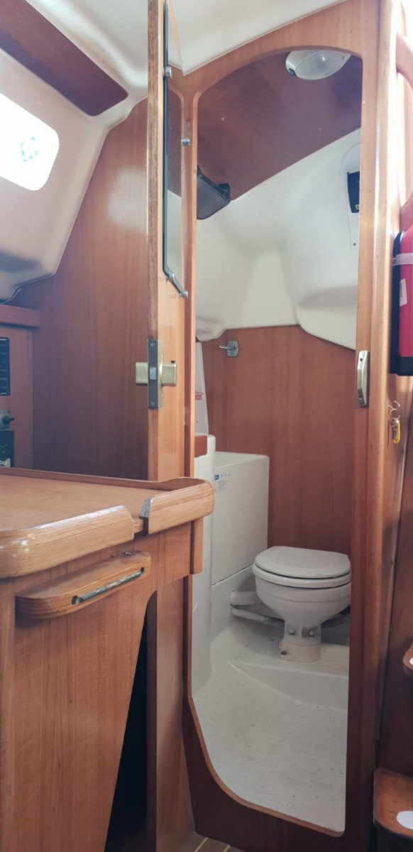 Jeanneau - 2 cabinas