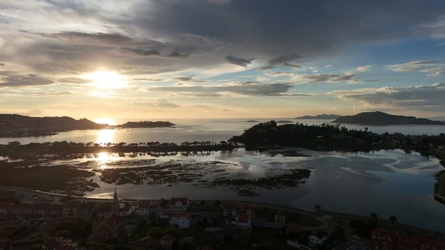 Day 5. Day 5. Cíes Archipelago - Baiona (7 miles)