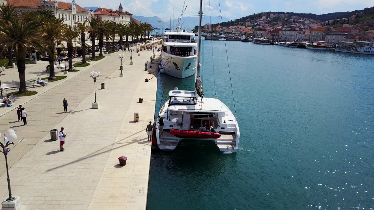 Katamaran Hochseesegeln Kreuzfahrten: Entdeckung des Mittelmeers von Sardinien nach Mallorca