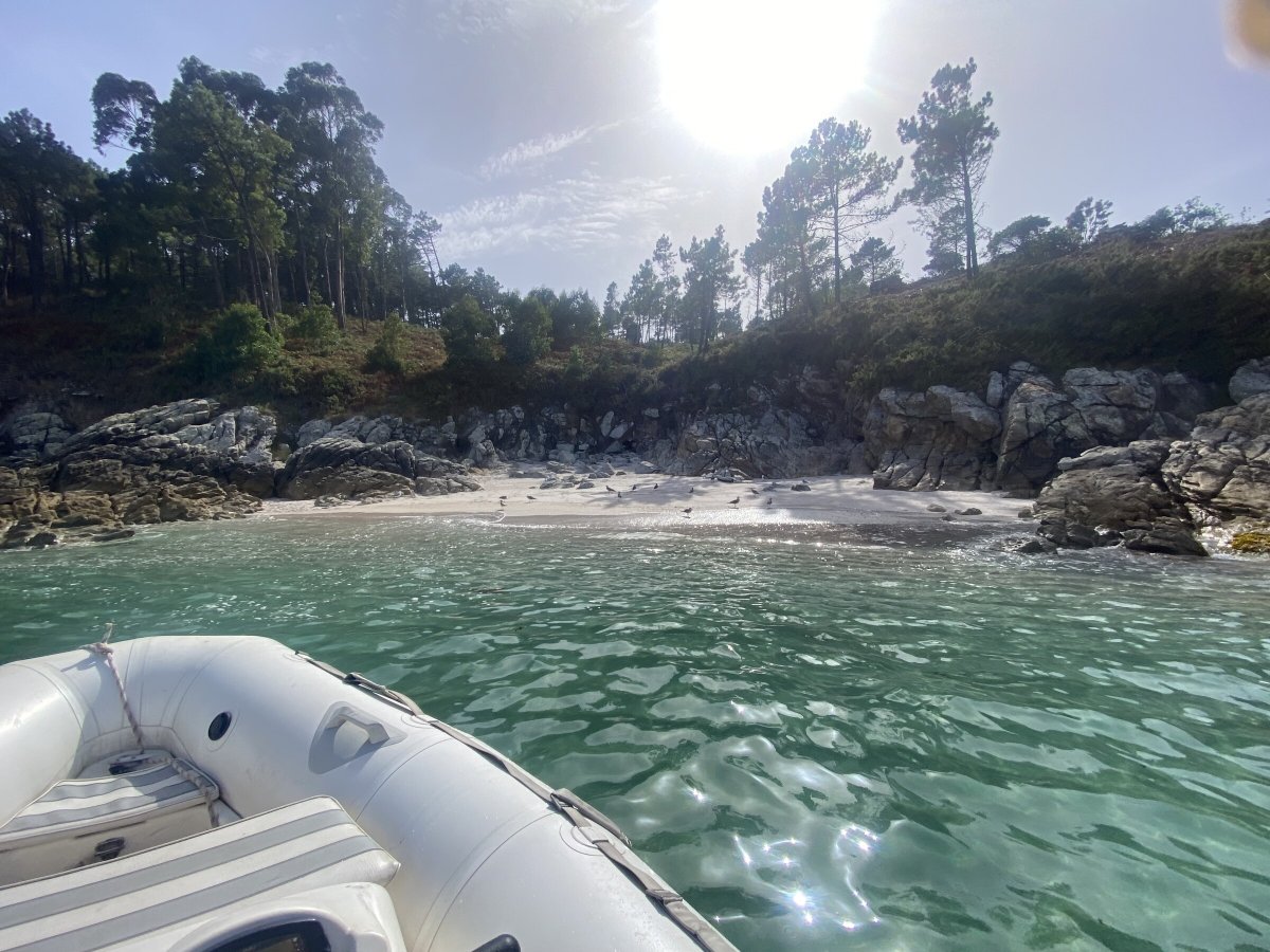 Discover the Bays and Beaches of the Costa del Sol on a Luxury Yacht