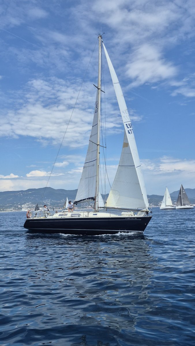 Oyster - 8 {{i18n.capacity}}