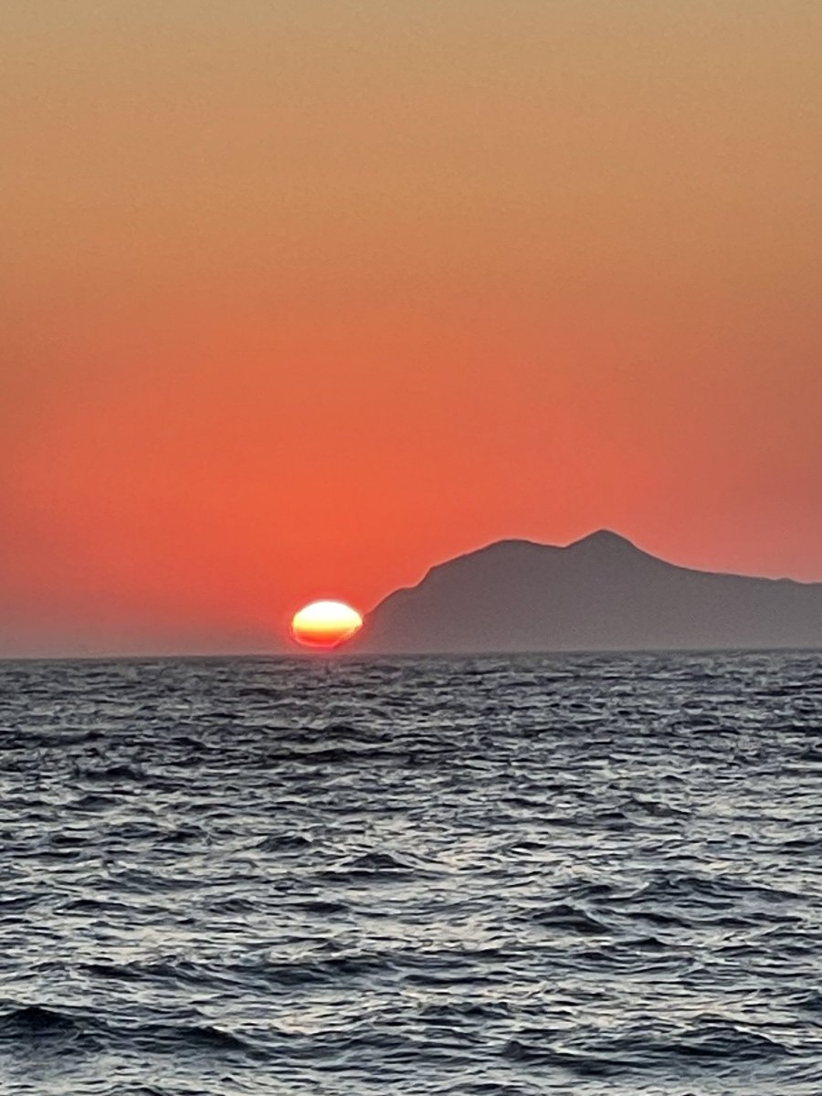 Explore the beautiful coves and beaches of the Small Cyclades on a boat trip