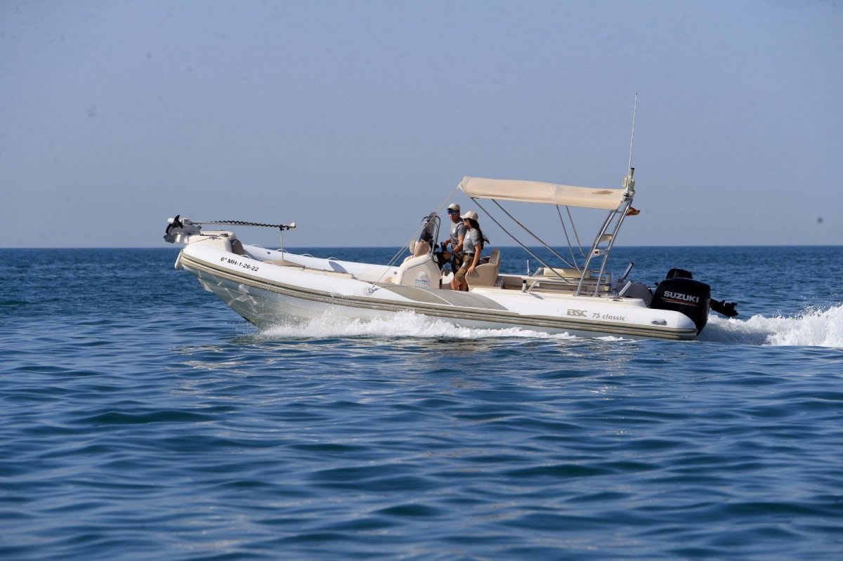 Barco-a-motor---BSC-Colzani---2017