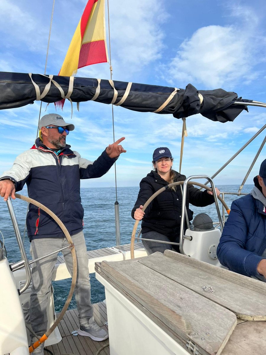 Navigation Course in Benalmádena - Safety and Navigation