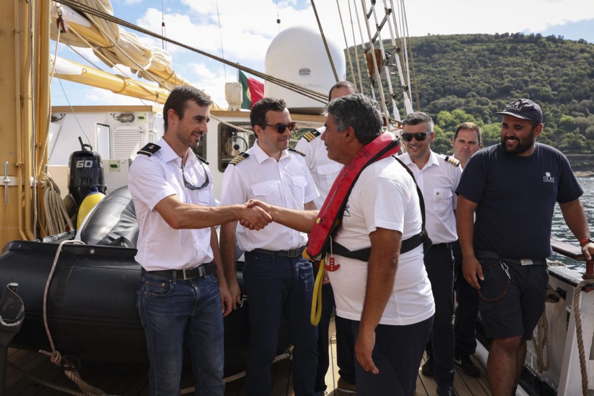 Descubre la belleza de la costa atlántica en un viaje de vela desde Lorient