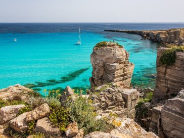 Ferragosto a vela tra le grandi isole-Sardegna e Sicilia