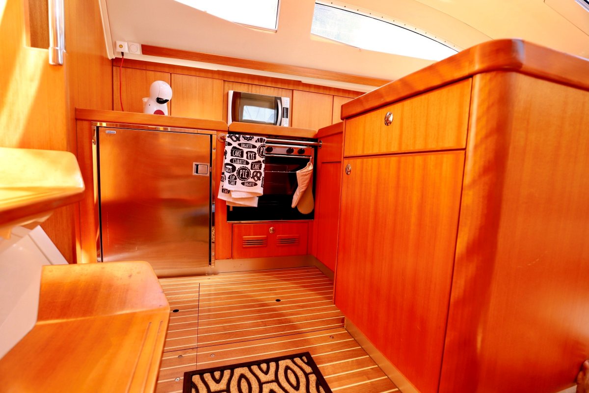 Velero - Elan Marine - 3 cabinas